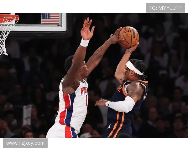 1995年NBA季后赛魔术队对决尼克斯队的经典对抗回顾与分析